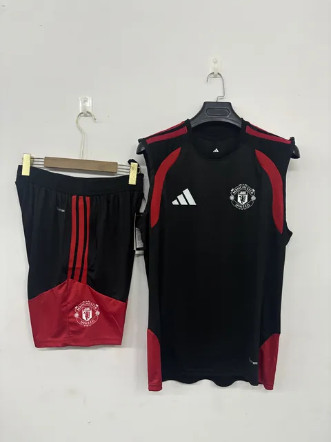 Manchester United 26/27 Sleeveless Training Set — Black — 1