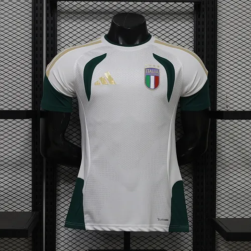 Italy Alternative Training top